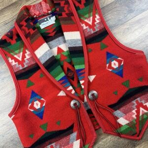 Pendleton Women's Multicolor Wool Vest